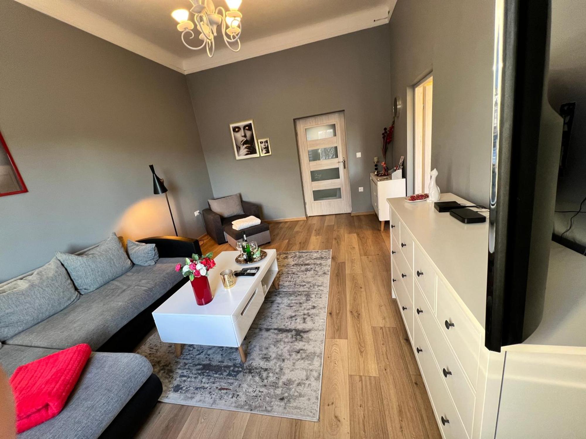 Wolności 21 Jelenia Góra Apartamento Exterior foto