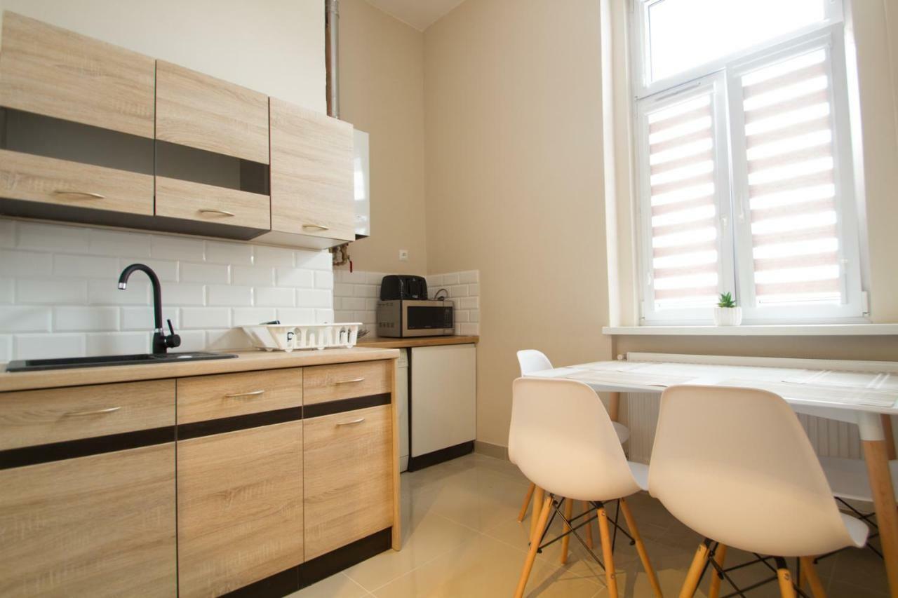 Wolności 21 Jelenia Góra Apartamento Exterior foto