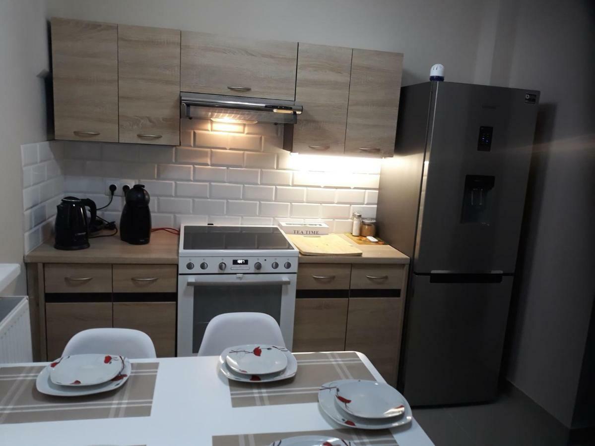 Wolności 21 Jelenia Góra Apartamento Exterior foto